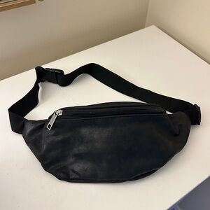 Black Leather Men's Waist Bag